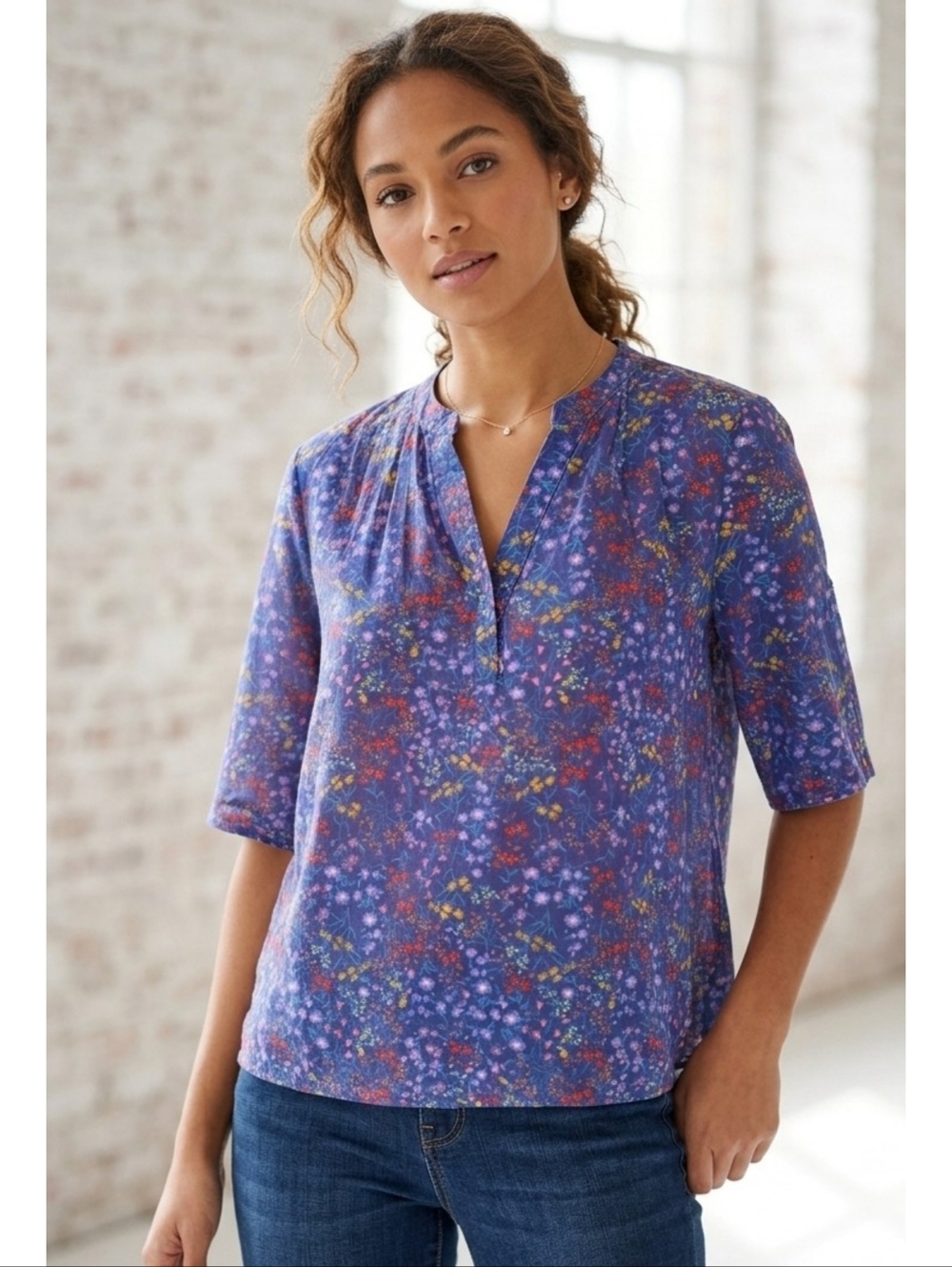 Old Navy Split Neck Wildflower Pullover Top Blue Size XL